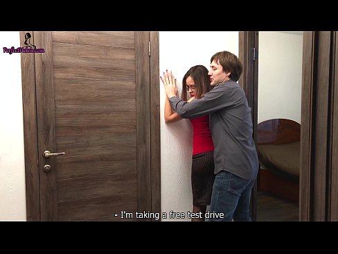 ❤️ Sexy Realtor Sensuly Jerks rẹ obo ati fokii Lakoko ti o n ta iyẹwu Rẹ - Krempai ️  ni% yo.pornplaybb.ru